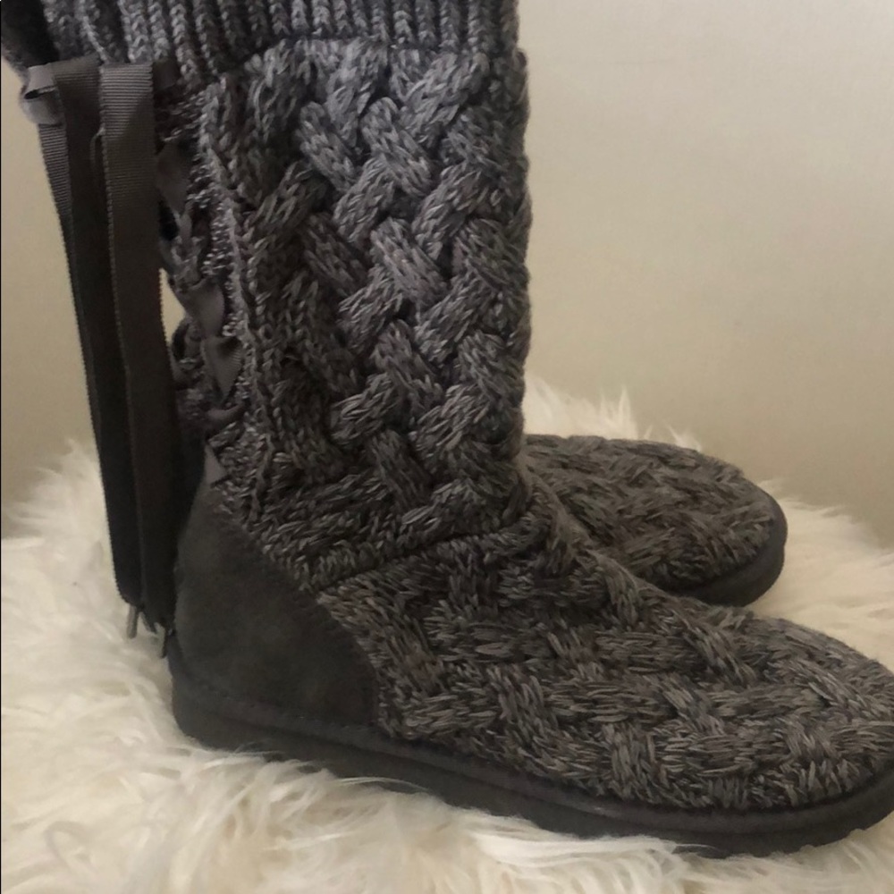 Ugg Boots - image 4
